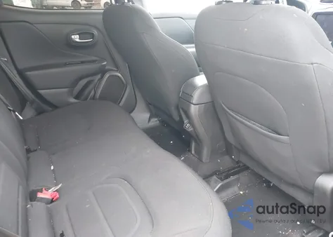 2022 Jeep Renegade Latitude 4X4 from USA, damaged, VIN ZACNJDB12NPN68653